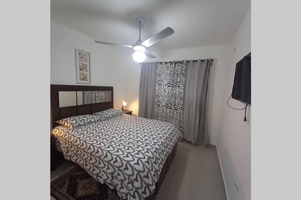 Confortable Apartamento De 3 Tres Habitaciones, Con Hermosa Vista De Area Verde, Ademas De Piscinas Y Juegos Infantiles En Area Recreativa 圣地亚哥洛斯卡巴 外观 照片